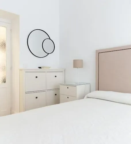 Tanguillo By Gades Gestion *